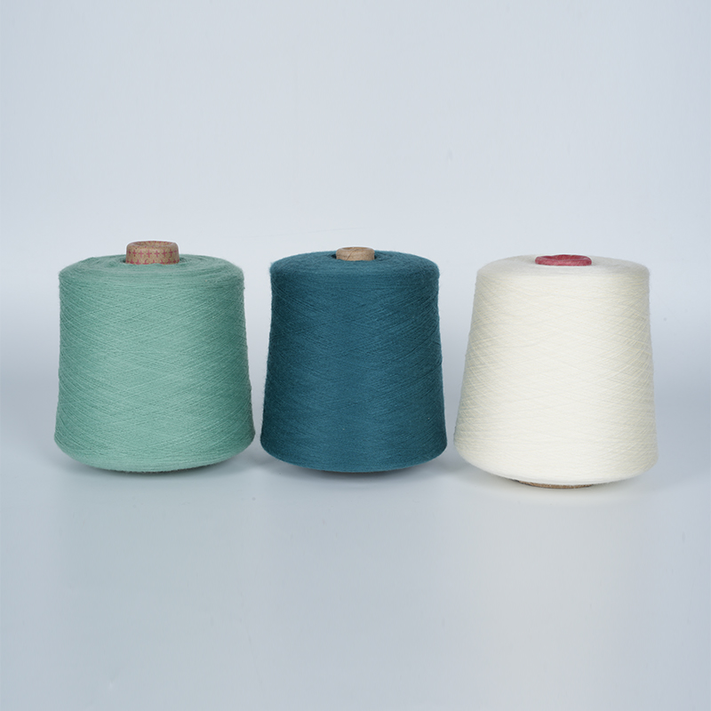 70Nm/2 70% lana 30% cachemira Hilo de fibra proteica